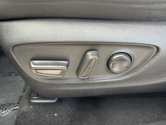 Certified 2024 Toyota RAV4 XLE AWD/4WD image 25