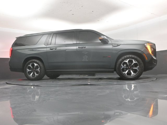 Used 2026 GMC Yukon XL AT4 w/ AT4 Premium Plus Package AWD/4WD image 53