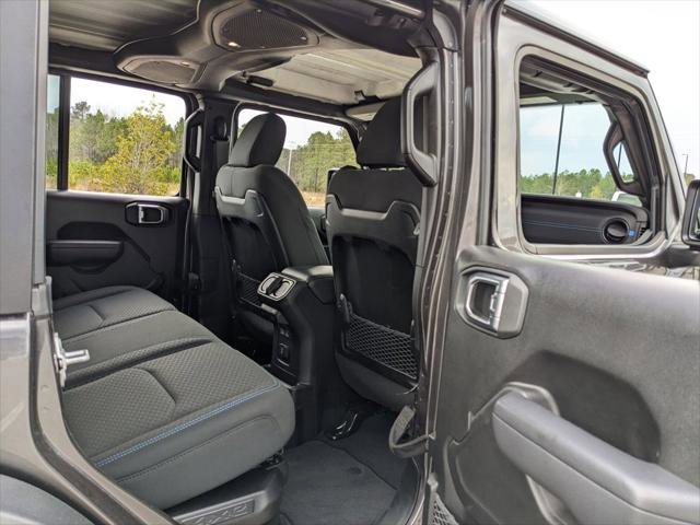 Certified 2025 Jeep Wrangler Unlimited Rubicon 4xe w/ Safety Group image 47