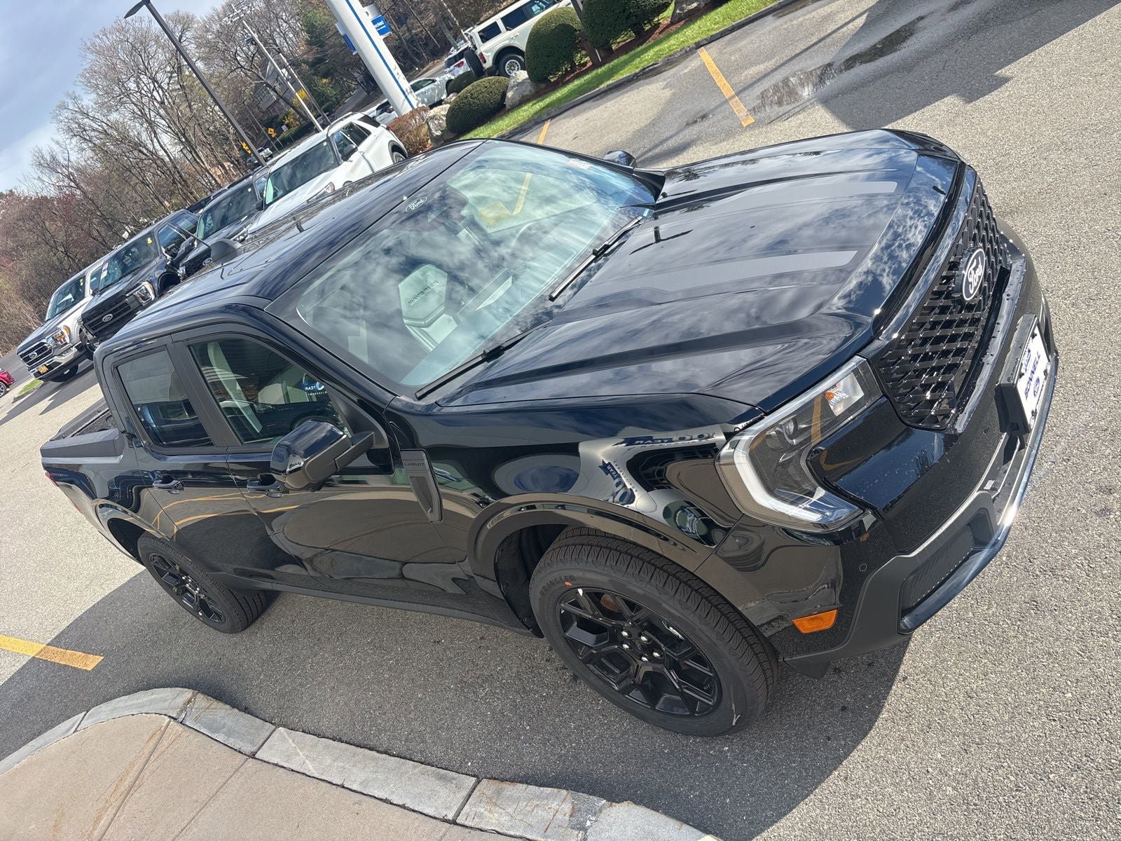 New 2026 Ford Maverick Lariat w/ Black Appearance Package AWD/4WD image 8