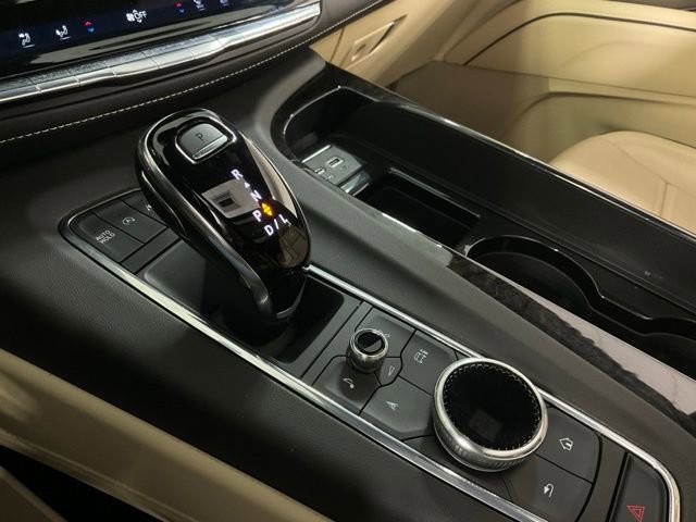 Certified 2023 Cadillac Escalade Premium Luxury w/ Performance Package image 20