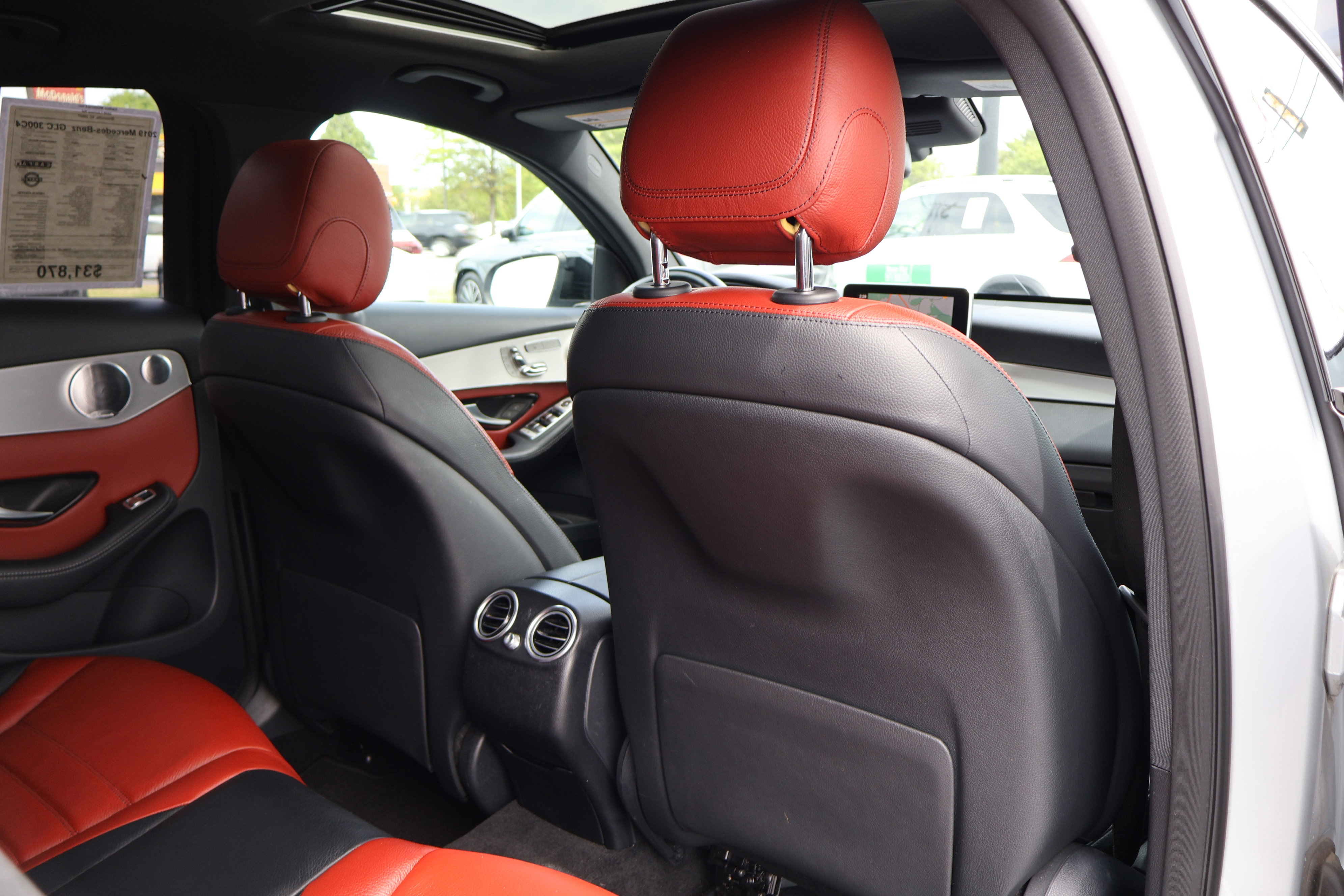 Used 2019 Mercedes-Benz GLC 300 4MATIC Coupe image 26