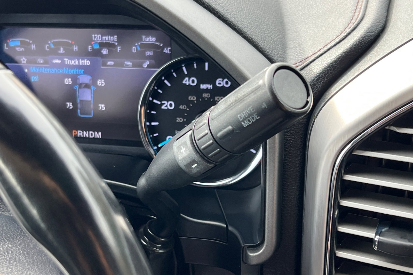 Used 2020 Ford F350 Platinum image 21