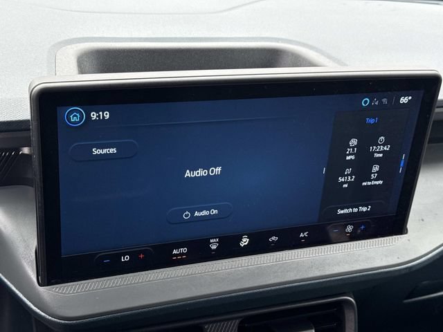 Used 2025 Ford Maverick XL w/ Equipment Group 102A AWD/4WD image 10