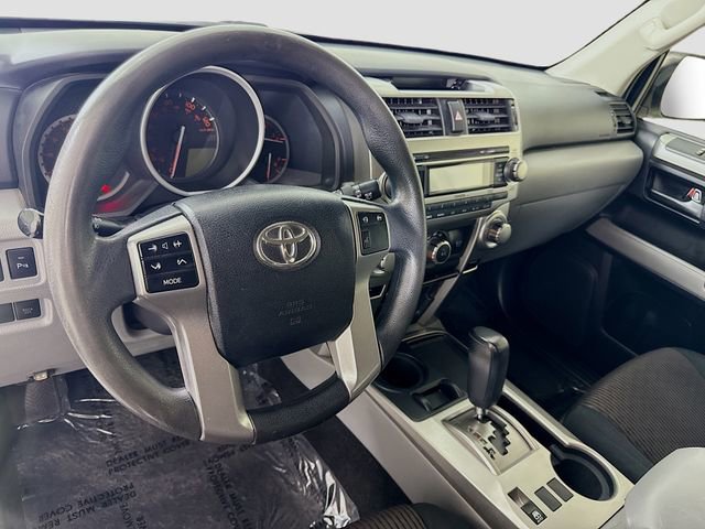 Used 2013 Toyota 4Runner SR5 image 9