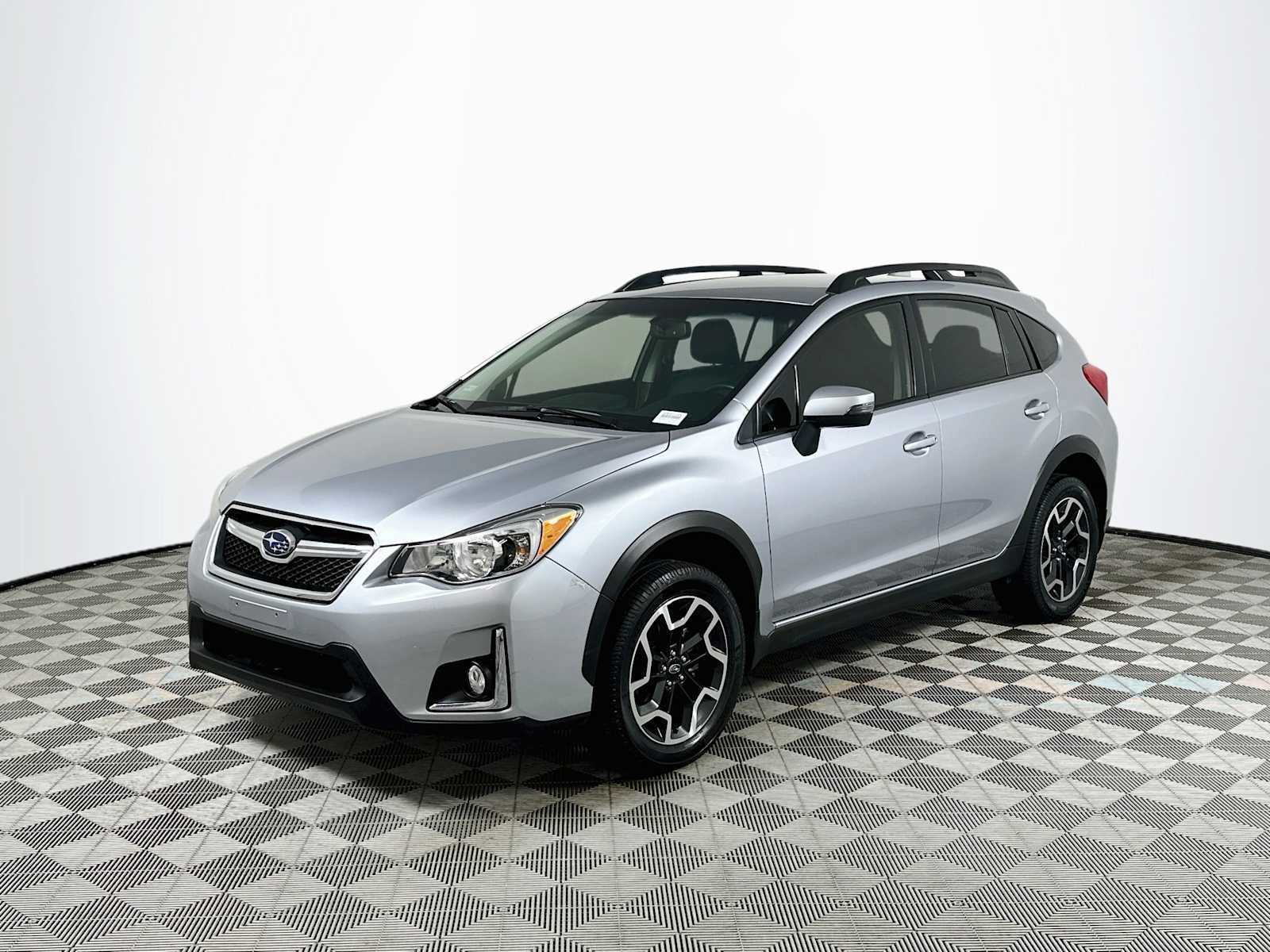 Used 2016 Subaru Crosstrek 2.0i Limited w/ Popular Package #2 AWD/4WD image 3