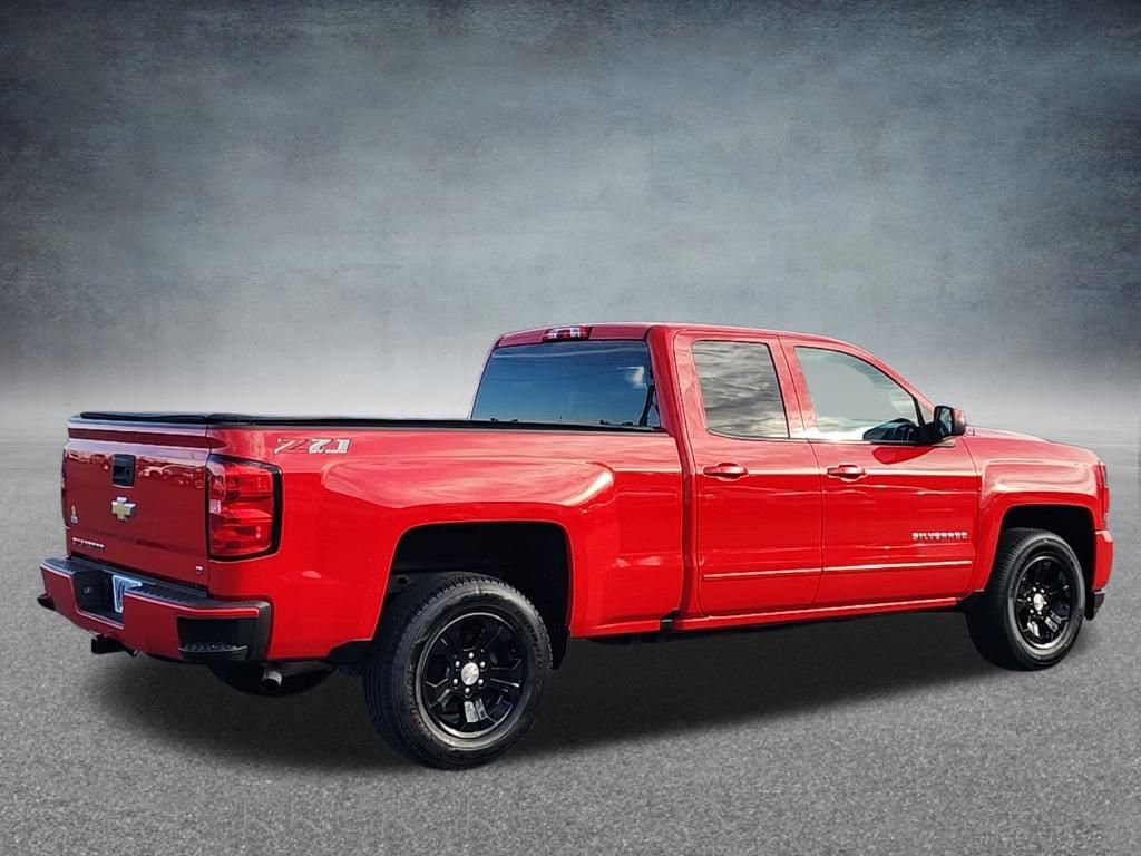 Used 2018 Chevrolet Silverado 1500 LT w/ All Star Edition image 8