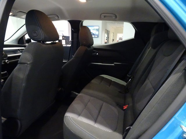 New 2027 Chevrolet Bolt LT image 7