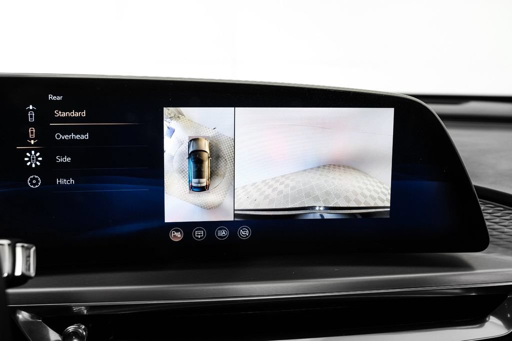 Used 2024 Cadillac Lyriq Sport w/ LPO, Floor Liner Package AWD/4WD image 19