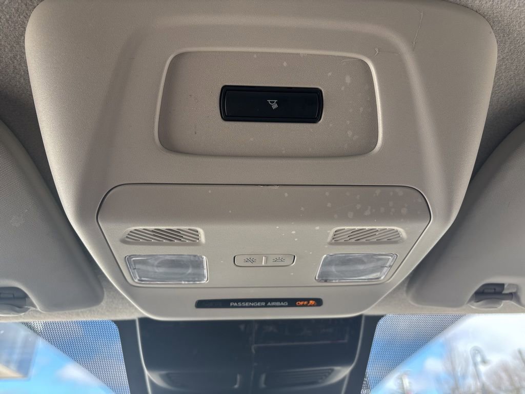 Used 2024 Ford Transit 250 Low Roof AWD w/ Exterior Upgrade Package image 28