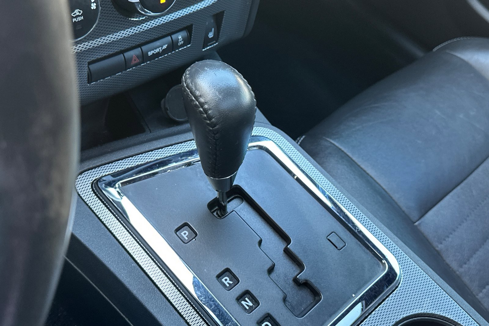 Used 2012 Dodge Challenger R/T image 30