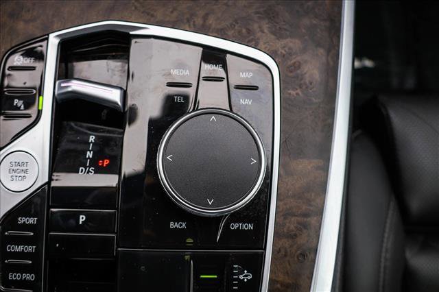 Used 2025 BMW X7 xDrive40i image 22