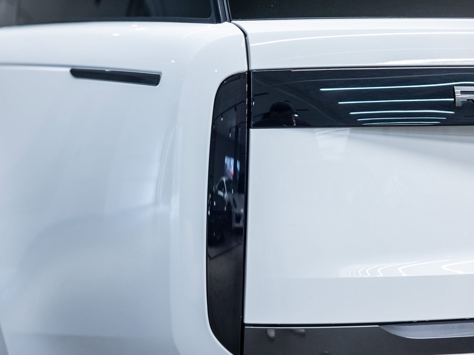 Used 2025 Land Rover Range Rover Autobiography image 21