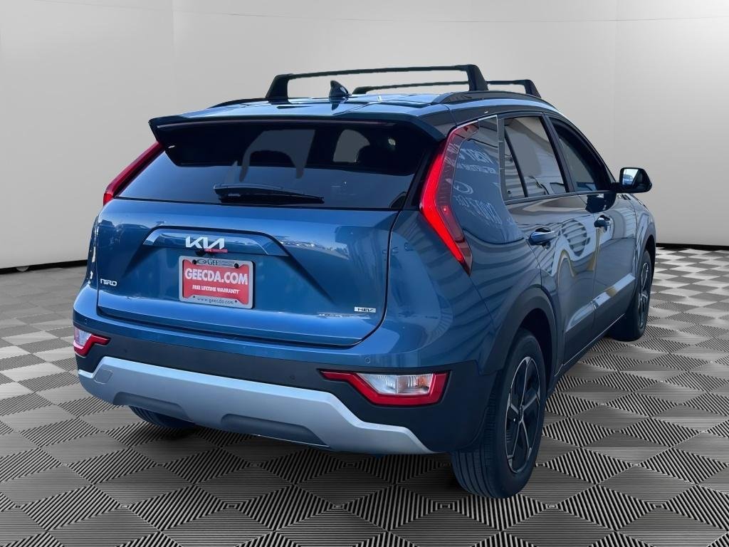 New 2025 Kia Niro EX image 4