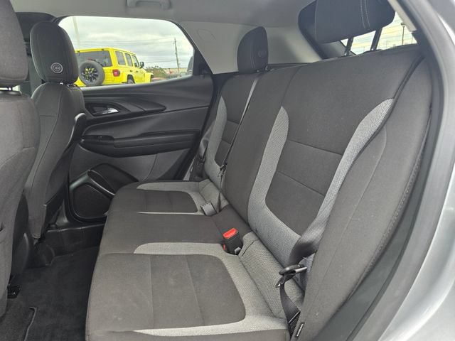 Used 2023 Chevrolet TrailBlazer LT FWD image 12