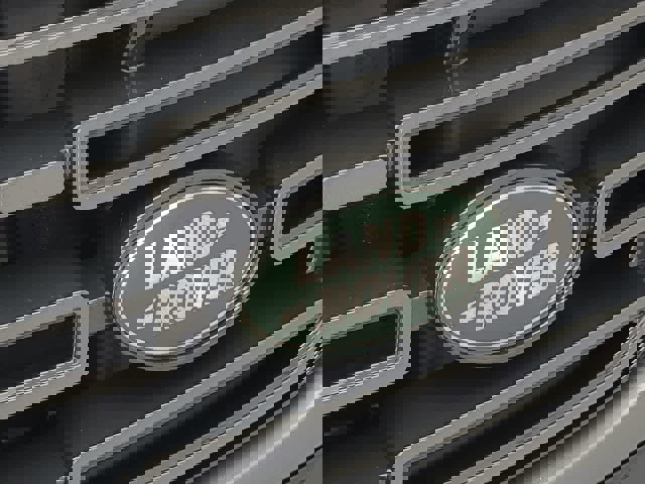 Used 2026 Land Rover Range Rover Velar Dynamic SE image 12