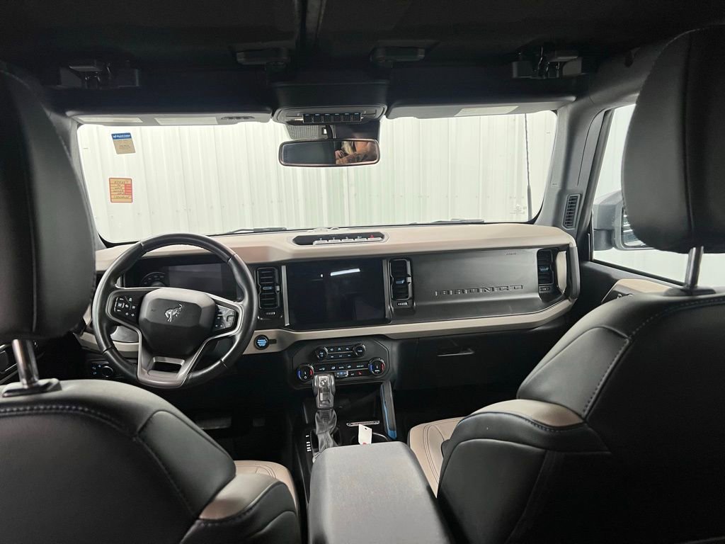 Used 2022 Ford Bronco Wildtrak image 16