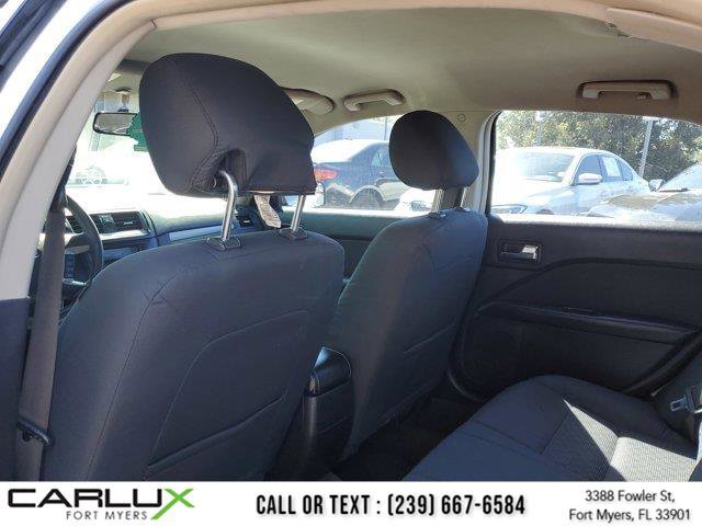 Used 2012 Ford Fusion SE image 12