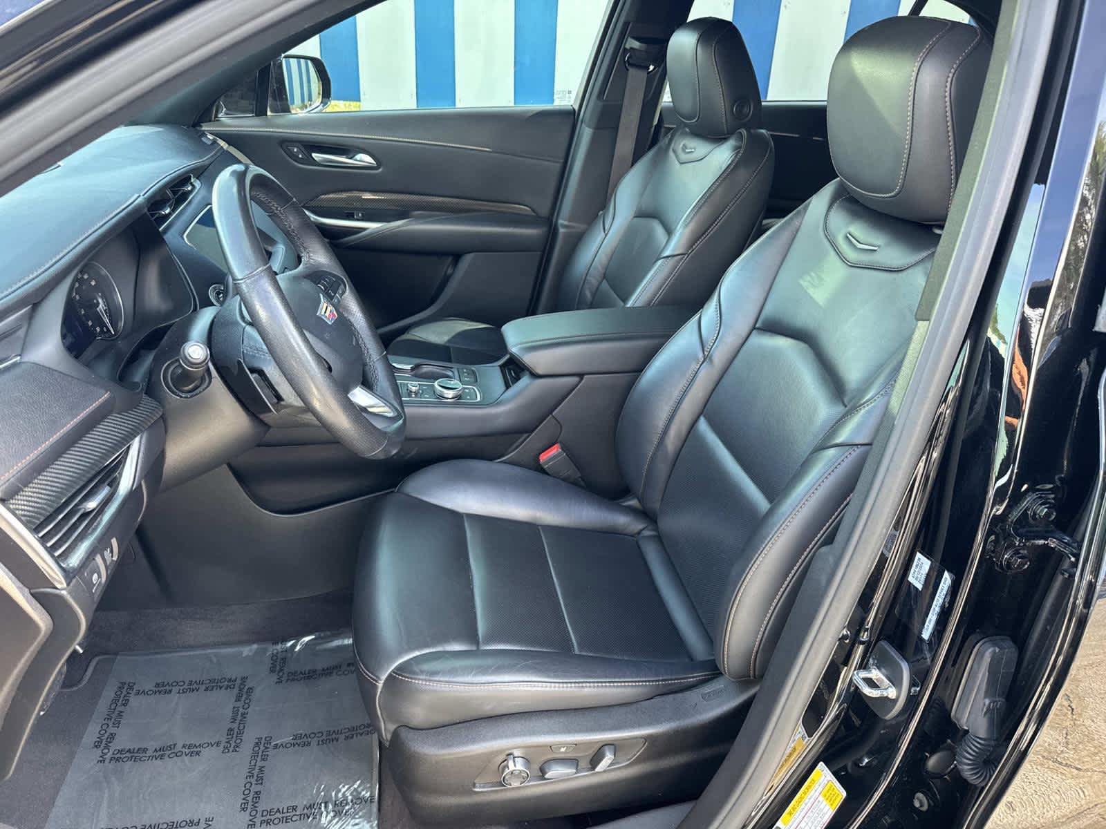 Used 2023 Cadillac XT4 Sport FWD image 22