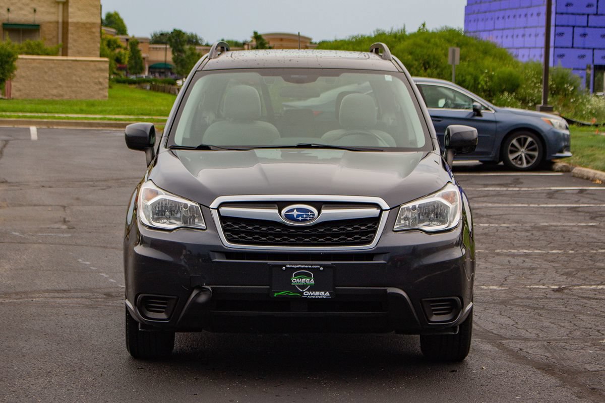 Used 2015 Subaru Forester 2.5i Premium AWD/4WD image 2