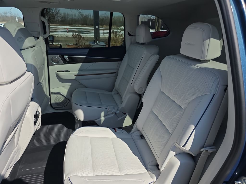 New 2026 Buick Enclave Avenir w/ Super Cruise Package image 27