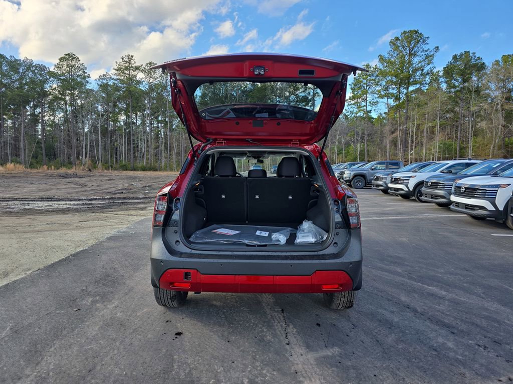 New 2026 Nissan Kicks SV w/ SV Premium Package FWD image 16