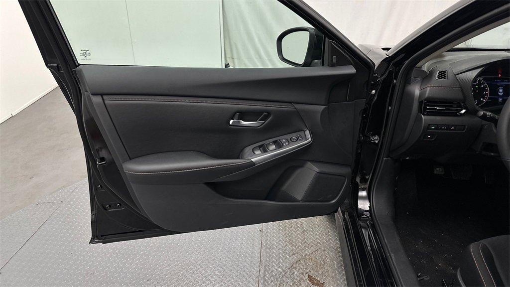 Certified 2023 Nissan Sentra SR image 19