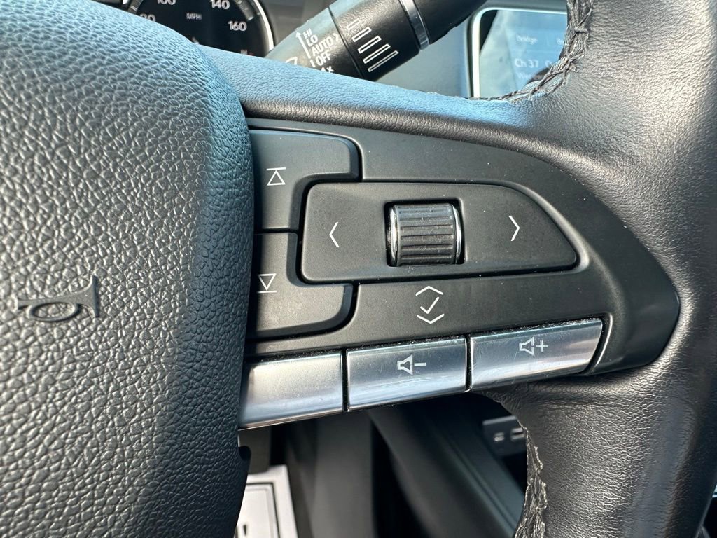 Used 2023 Cadillac XT4 Premium Luxury w/ Cold Weather Package image 30