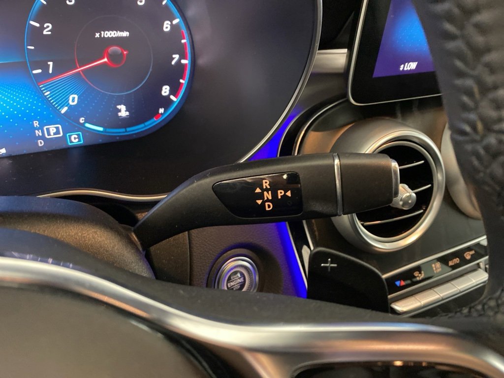 Used 2023 Mercedes-Benz GLC 300 4MATIC Coupe image 23