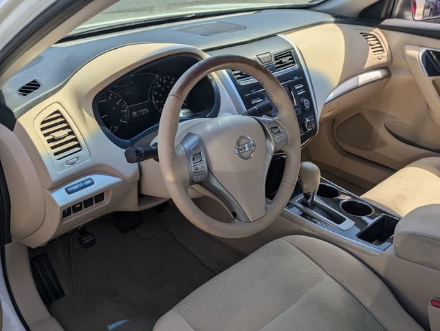 Used 2014 Nissan Altima 2.5 SV FWD image 30