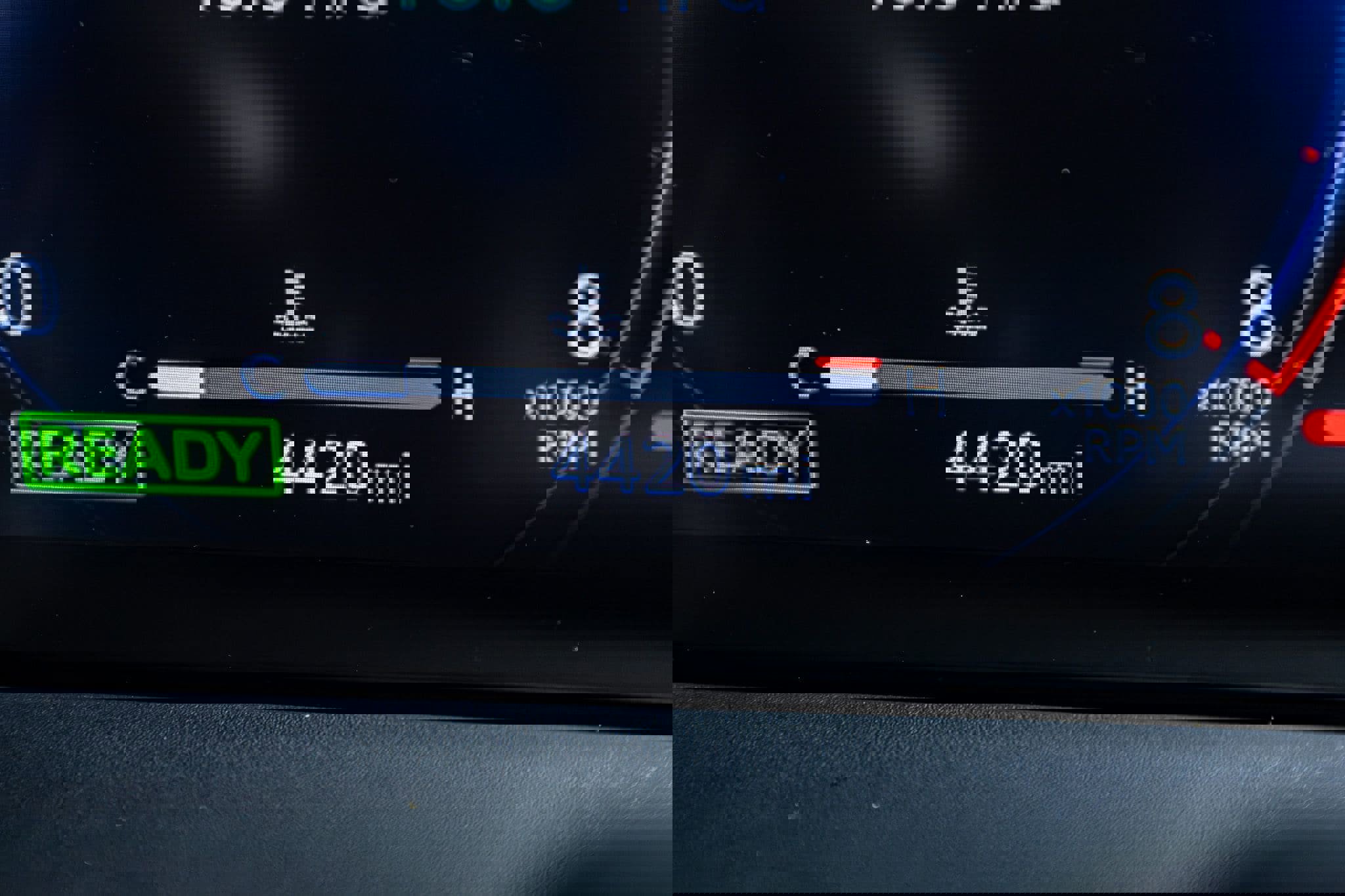 Used 2025 Toyota Land Cruiser w/ Premium Package image 18