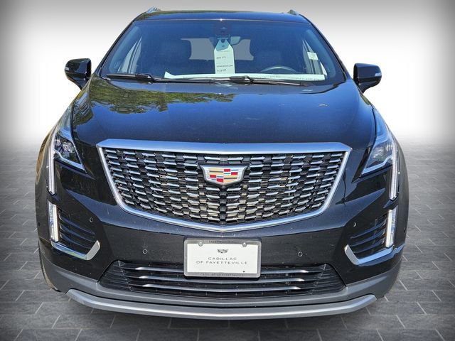 Used 2022 Cadillac XT5 Premium Luxury w/ Technology Package image 2