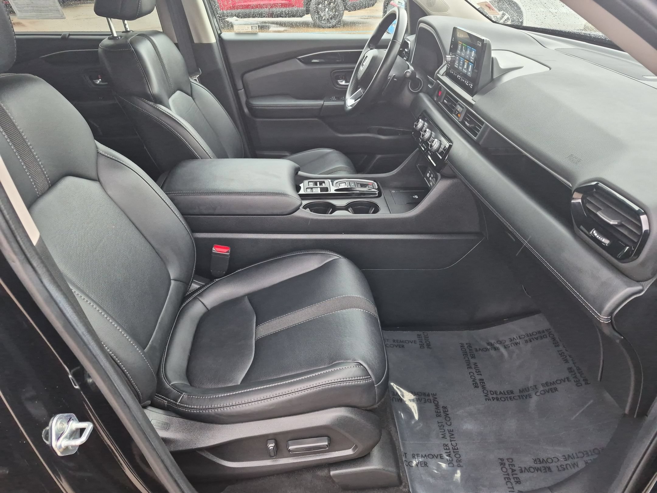 Certified 2025 Honda Pilot EX-L image 30