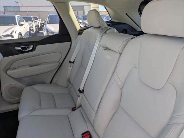 New 2026 Volvo XC60 T8 Ultra w/ Protection Package Premier image 12