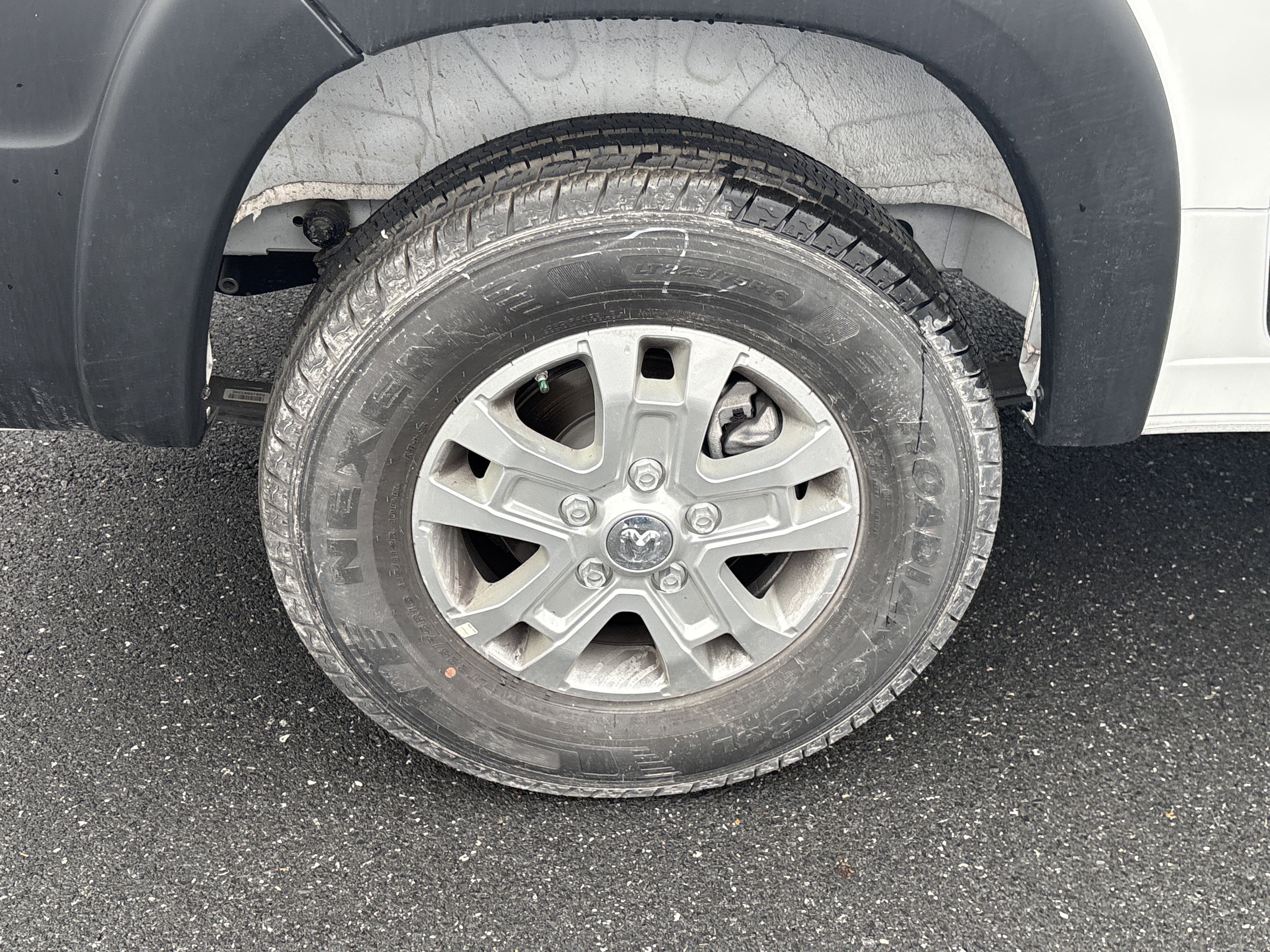 New 2025 RAM ProMaster 2500 w/ Quick Order Package 22G SLT FWD image 7