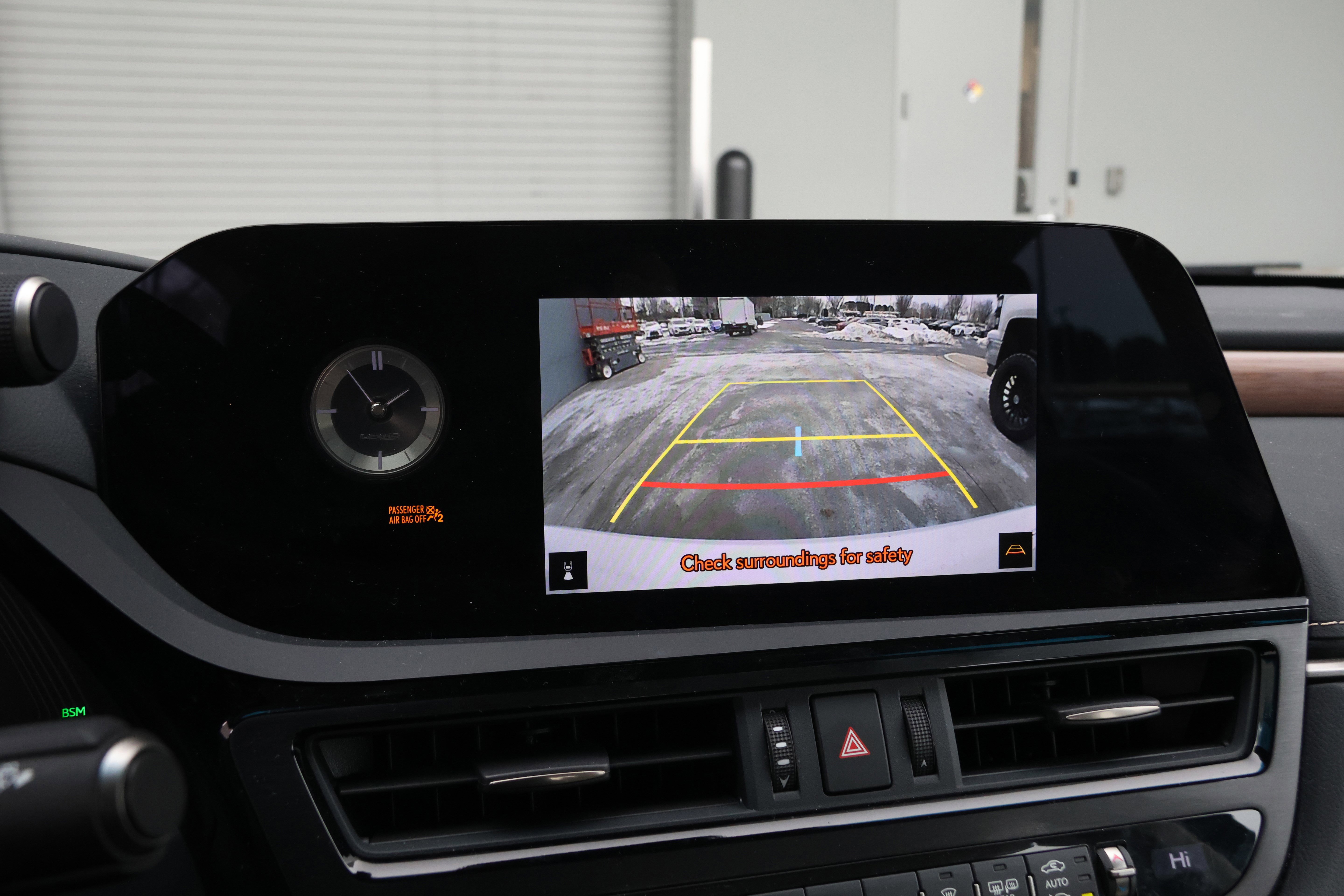 Certified 2025 Lexus ES 350 w/ Premium Package image 23