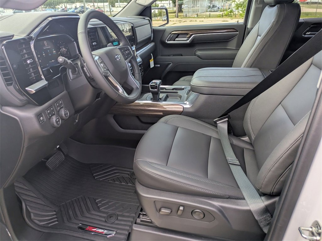 New 2026 Chevrolet Silverado 1500 RST w/ RST All Star Premium Package image 11
