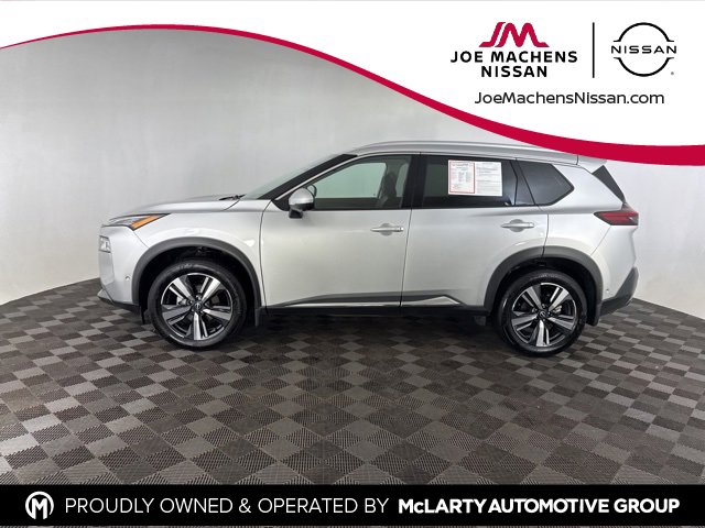 Used 2023 Nissan Rogue SL w/ SL Premium Package image 9