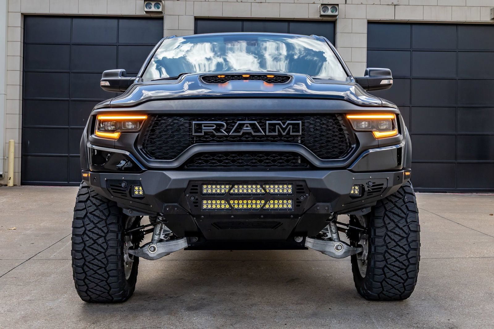 Used 2021 RAM 1500 TRX w/ TRX Level 1 Equipment Group AWD/4WD image 2