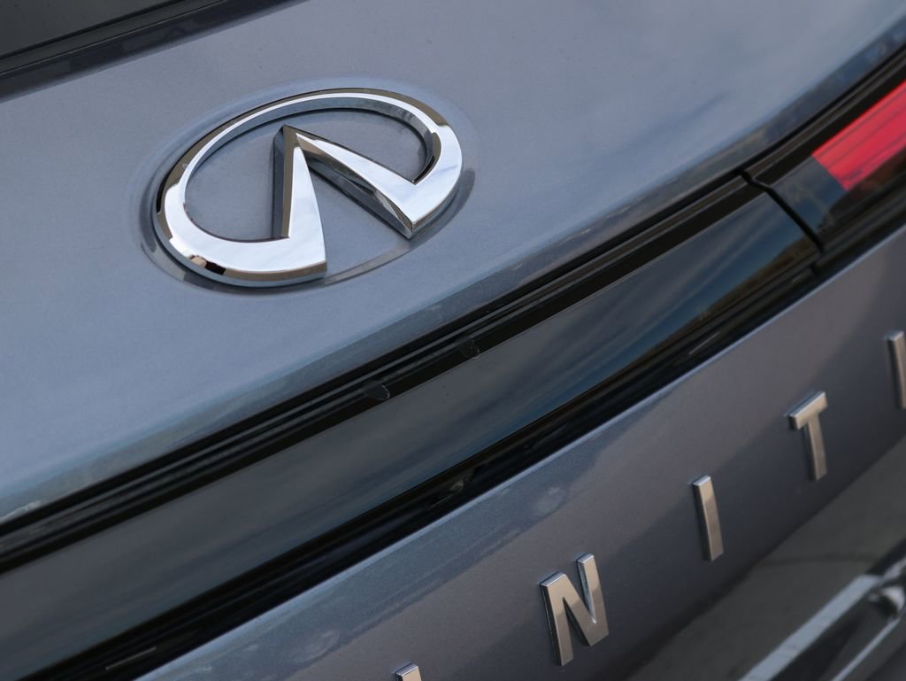Certified 2023 INFINITI QX60 Sensory w/ Vision Package AWD/4WD image 37