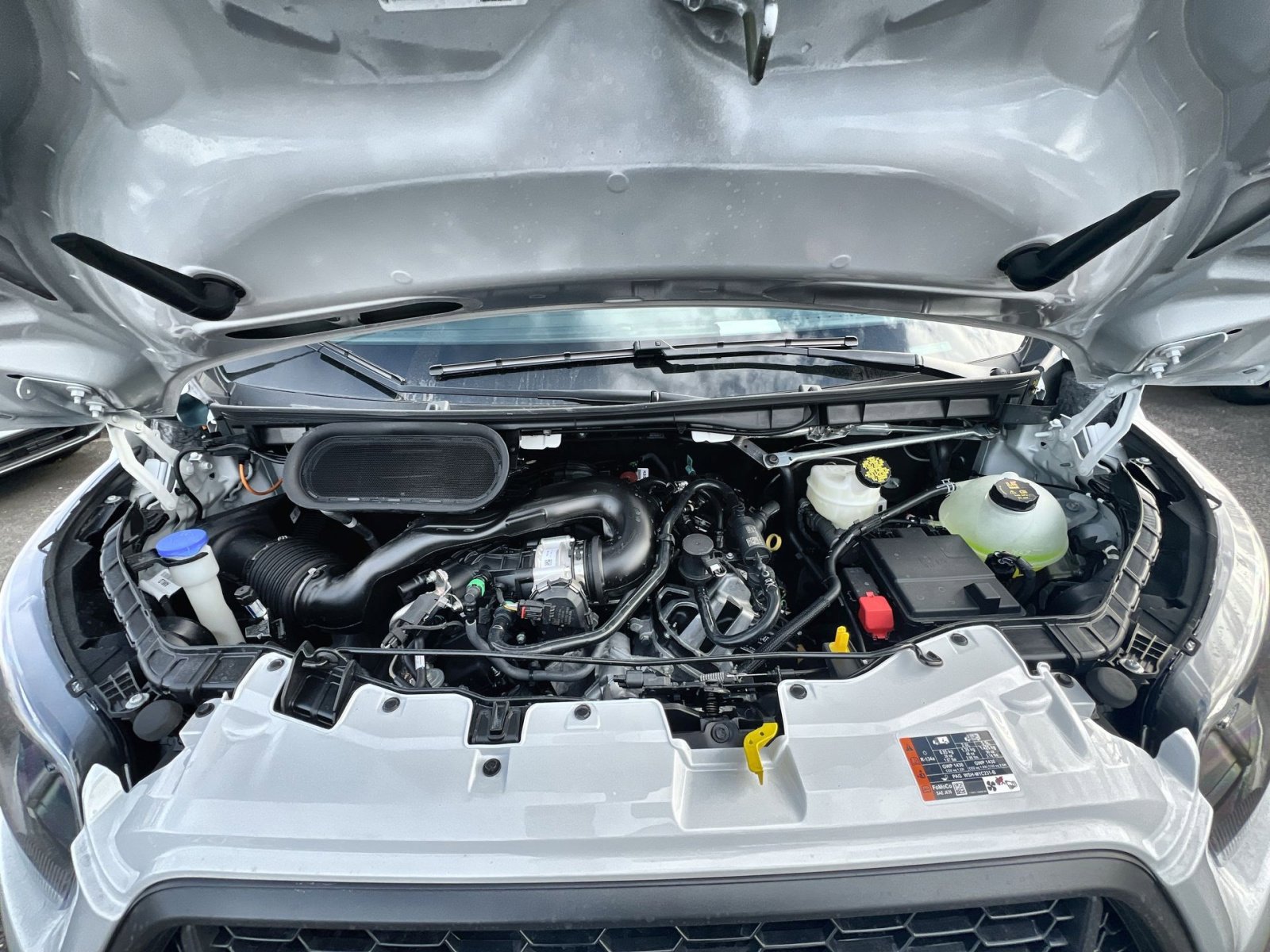 New 2026 Ford Transit 250 148 Medium Roof w/ Load Area Protection Package image 26