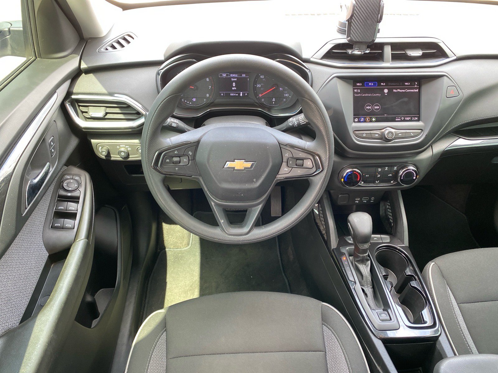 Used 2023 Chevrolet TrailBlazer LT FWD image 17