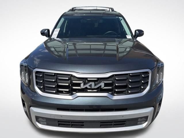 Used 2024 Kia Telluride SX Prestige w/ Towing Package AWD/4WD image 7