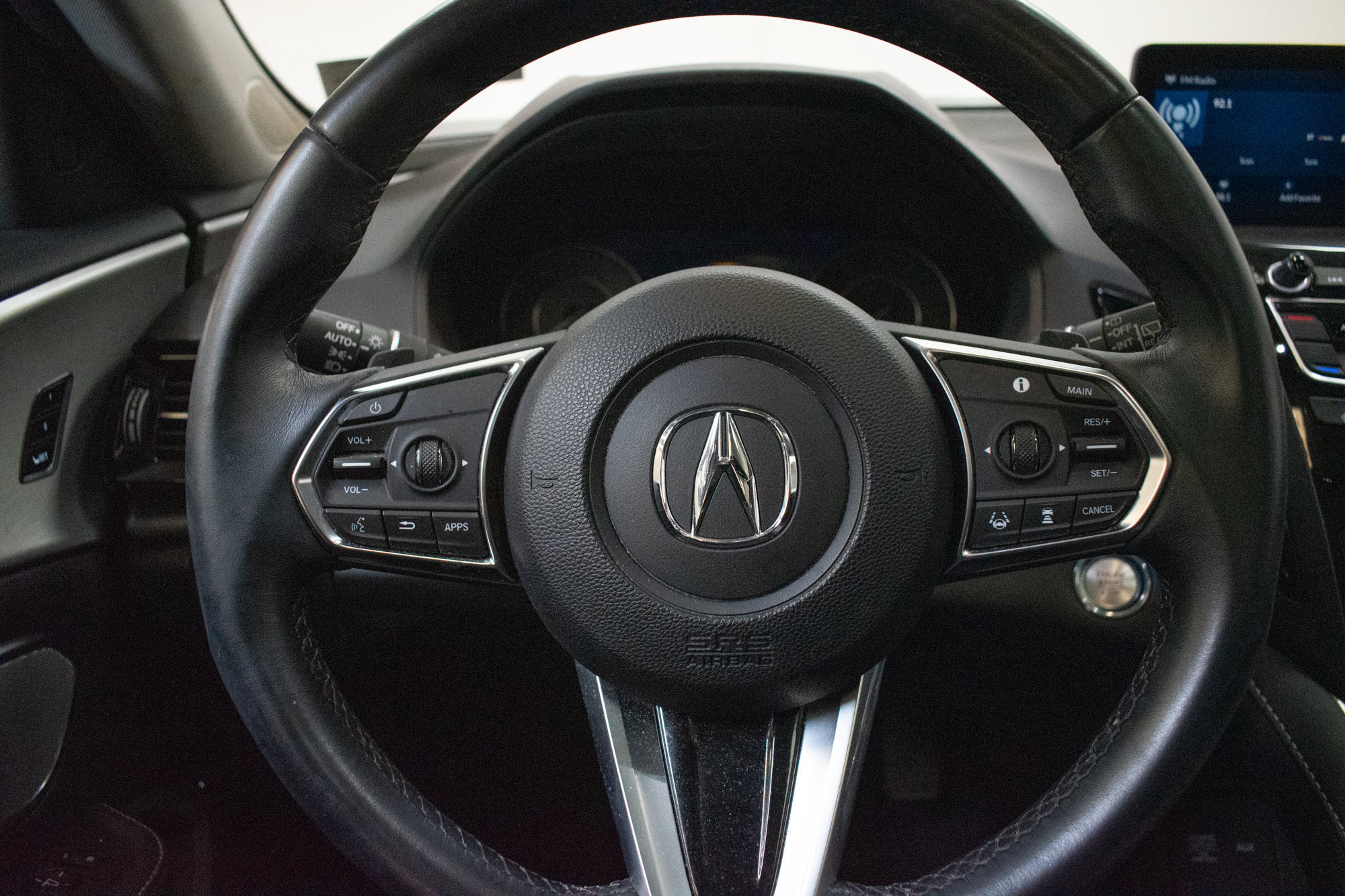 Used 2019 Acura RDX w/ Technology Package AWD/4WD image 12