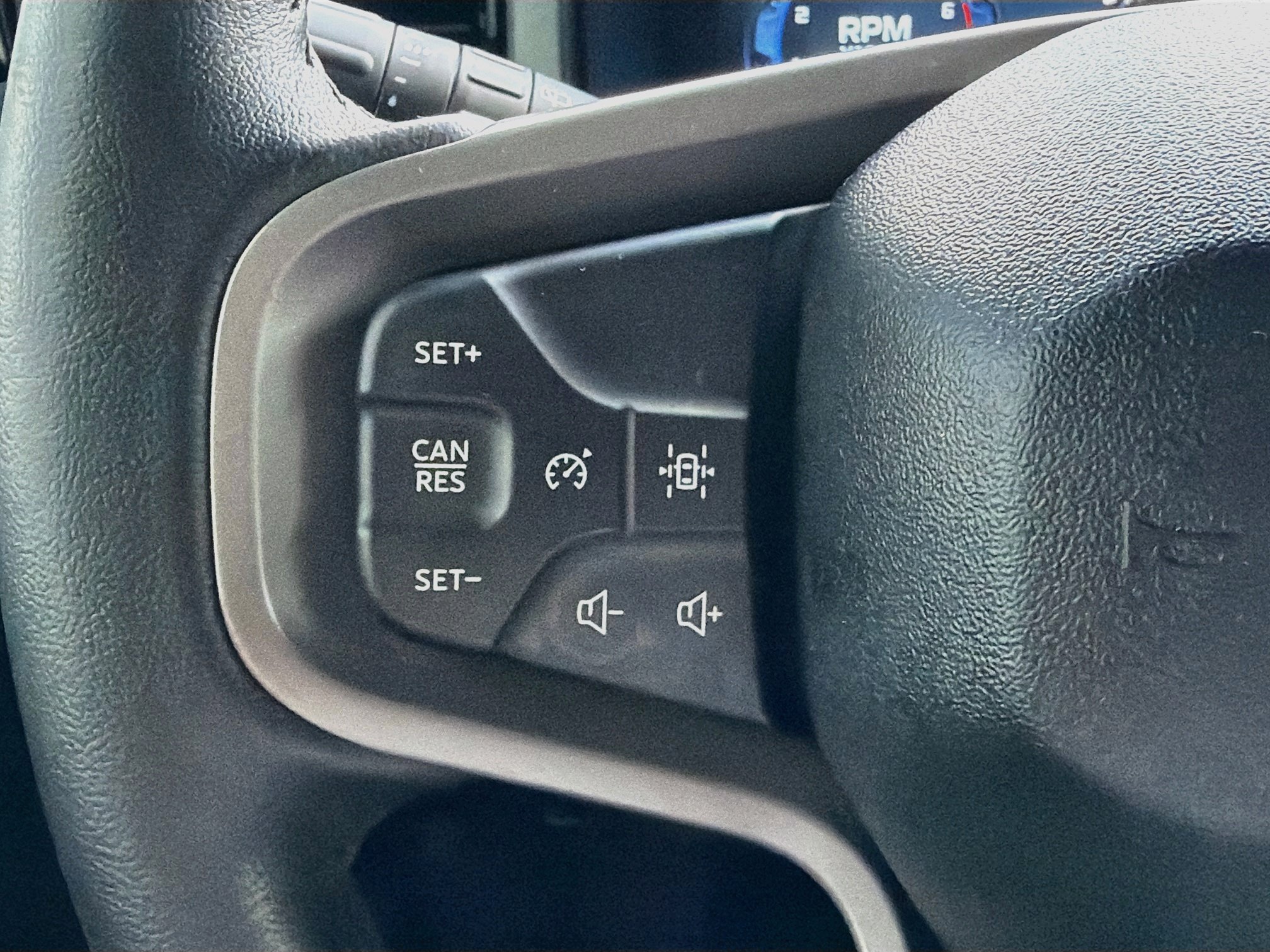 Used 2025 Ford Bronco Badlands AWD/4WD image 36