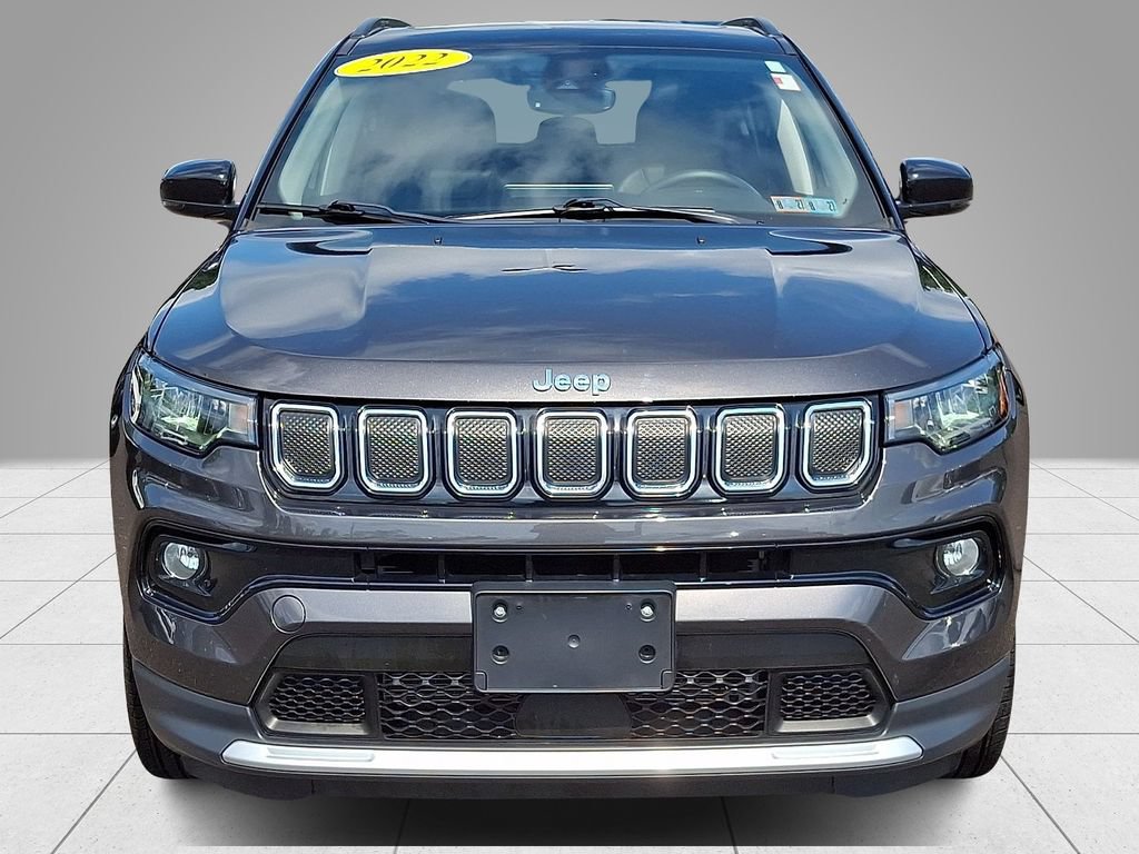 Used 2022 Jeep Compass Limited w/ Sun and Sound Group AWD/4WD image 3