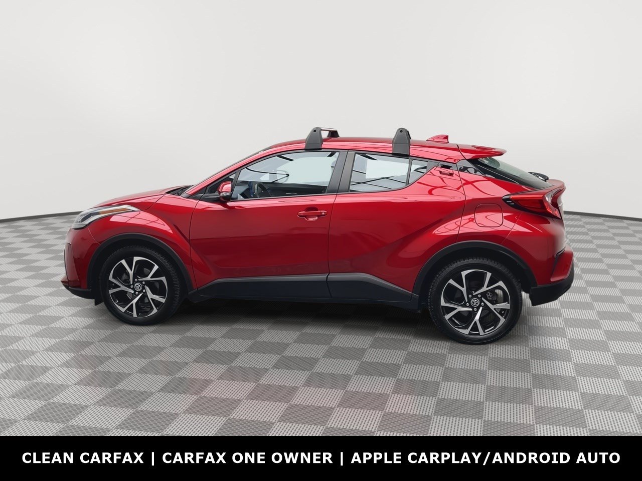 Used 2022 Toyota C-HR XLE FWD image 28