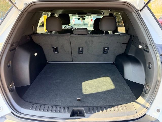 Certified 2025 Chevrolet Equinox LT w/ Safety and Technology Package FWD image 24