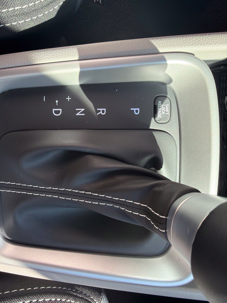 New 2026 Hyundai Venue SEL FWD image 28