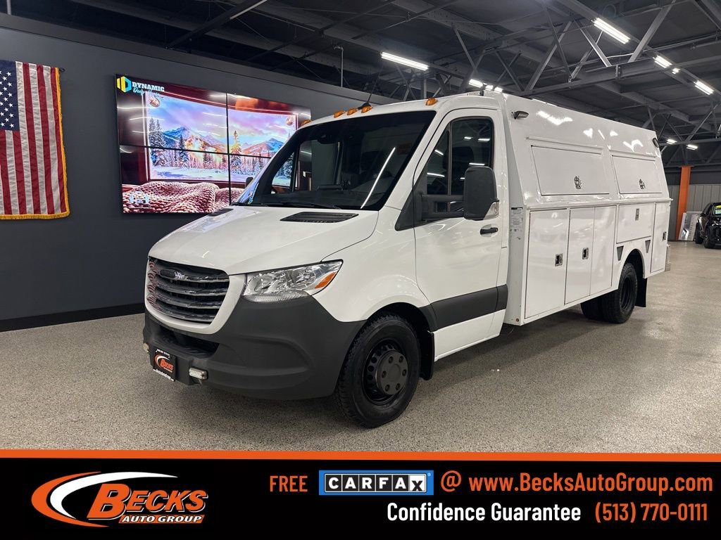 Used 2019 Freightliner Sprinter 3500 w/ Premium Package image 1